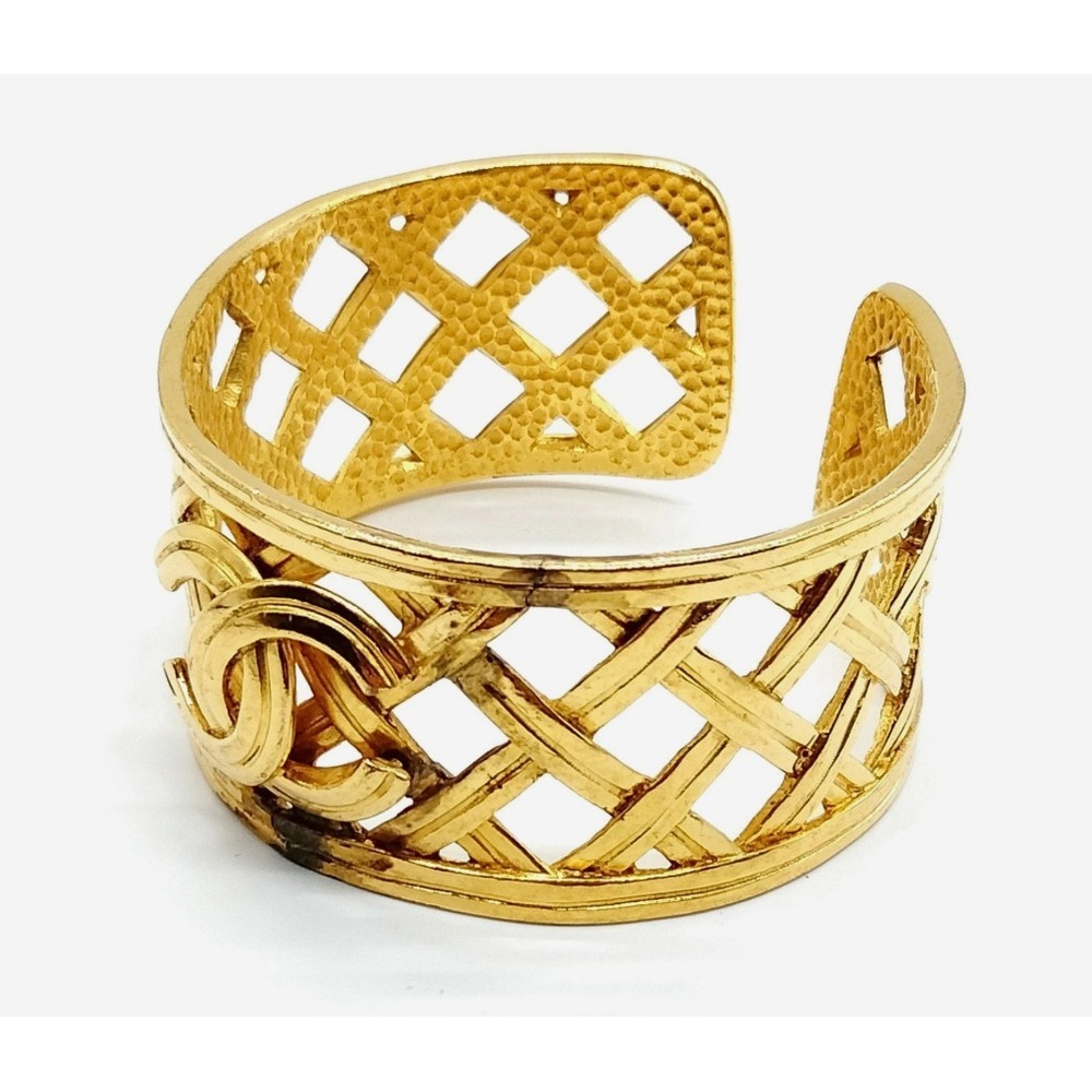 Chanel Bangle Gold 96P